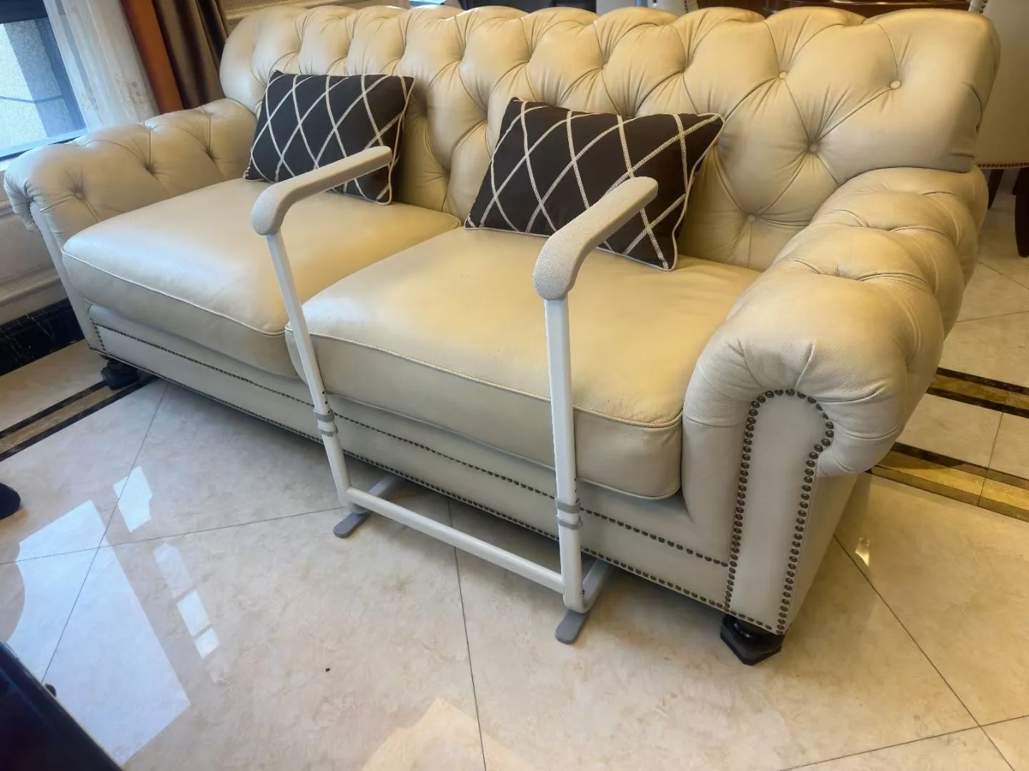 مصنع تصنيع منتجات رعاية المسنين قضيب إمساك درابزين لاستخدام الأريكة لكبار السن أو المعوقين #4