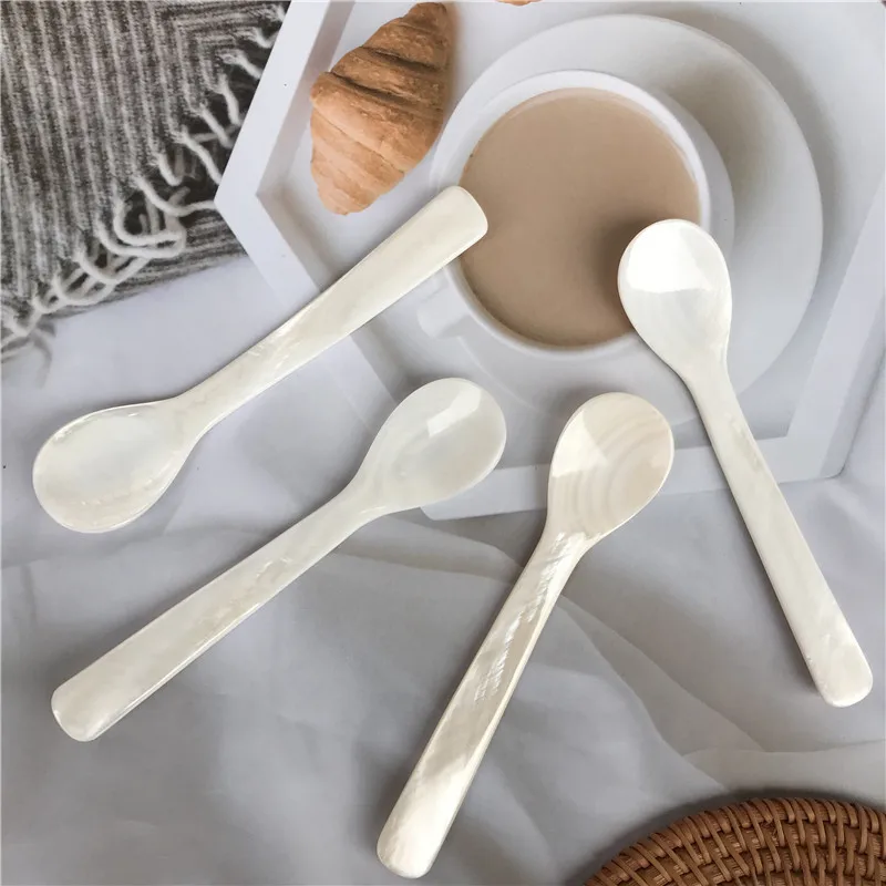 9-13CM Natural Shell Ice Spoon Cream Coffee Caviar Spoon Mother of Pearl Seashells Stirring Spoons Teaspoon Crafts dessert coffe