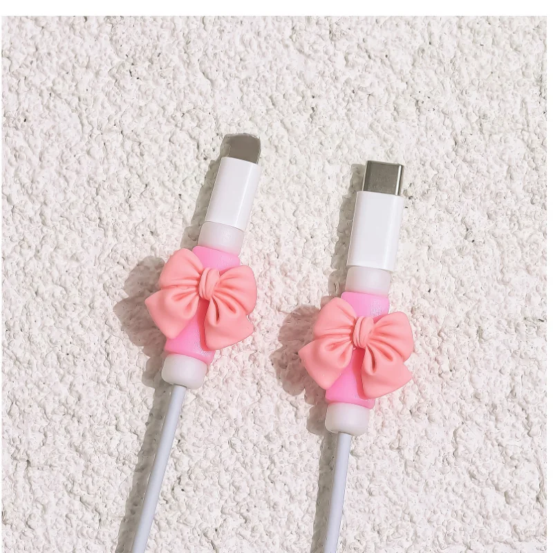 2 Teile/satz Nette 3D Bogen Kabel Schutz für iPhone XS 13 12 Pro Max XR 6 6S 7 8 plus Kawaii Daten Ladegerät Kabel Clip – Detail 2