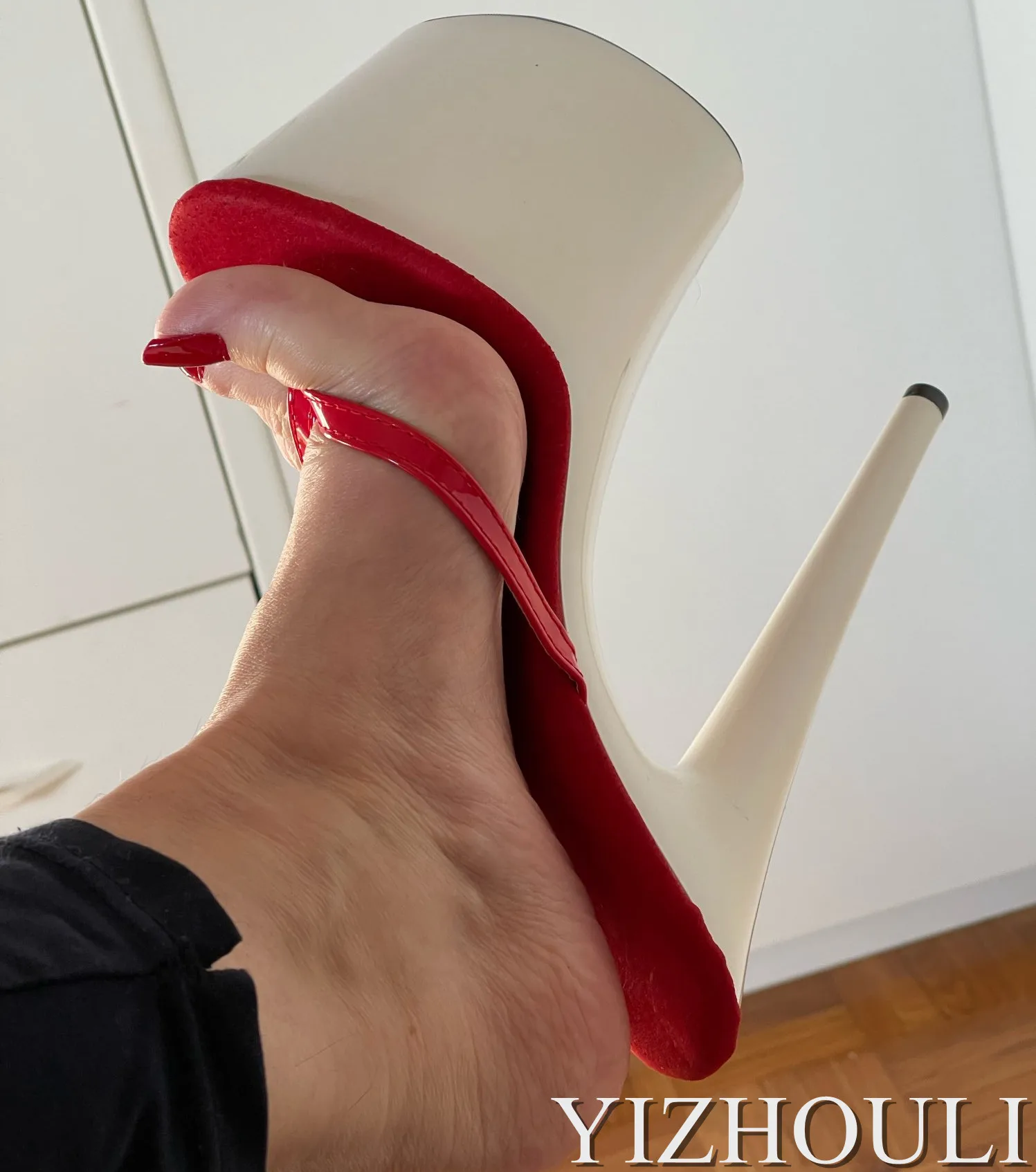 Stylish 15-20 cm high princess party slippers, sexy high heels, 6-8 inch lacquered flip-flops, pole dancing shoes