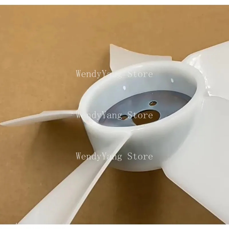 

Вентилятор для двигателя Kubota, часть D722 19265-74110, лопасть вентилятора