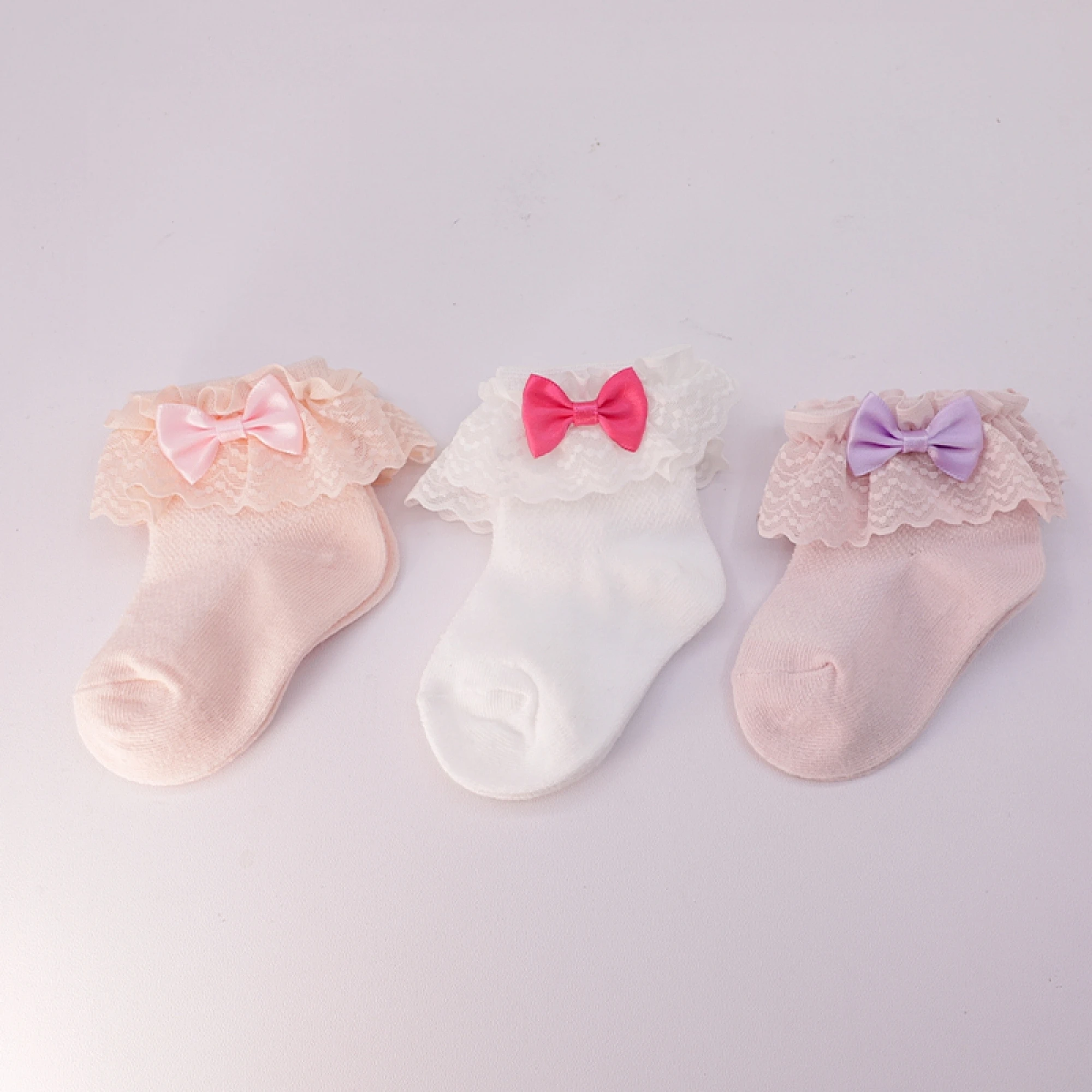 

Baby Girl Socks with Stain Bows Soft Princess Dress Socks Ruffle Lace Socks