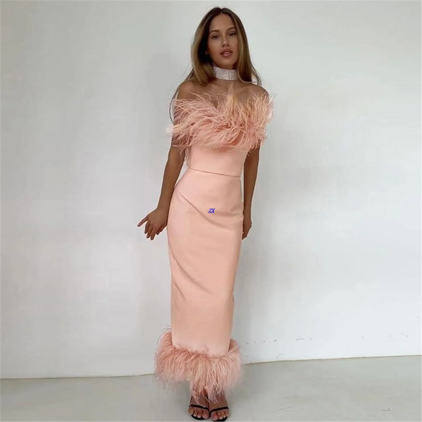 Sexy Slim Fit Ostri… - image