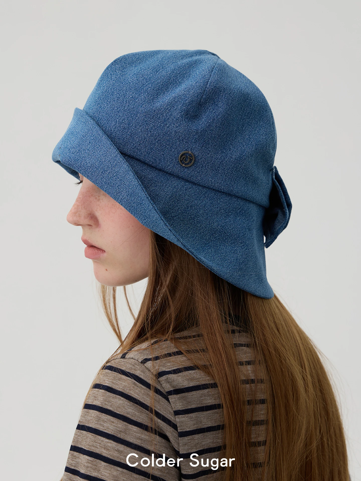 sombrero-de-sol-de-mezclilla-para-mujer-coldersugar-con-ala-ajustable-y-plumas-decorativas-color-azul-marino-para-primaver