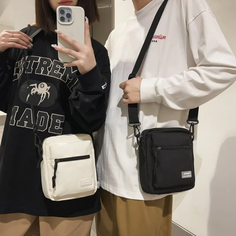 

Elegant Vintage Diaper Bags For Women: Luxury Brand Leather Shoulder Bag, Simple Fashionable Large Capacity Commuter Tote