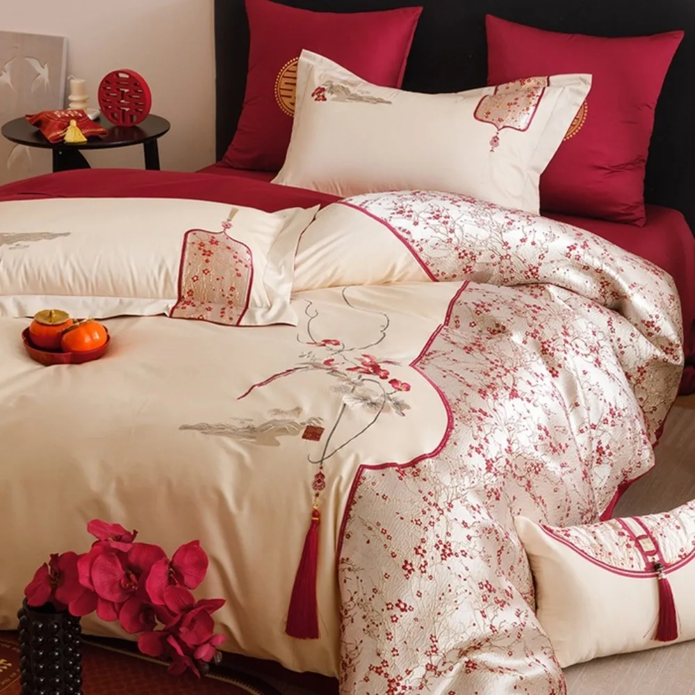 Long-staple Cotton Color-woven Jacquard Wedding Four-piece Set Bed Sheet Embroidered Quilt Cover Pillowcase Bedding Set