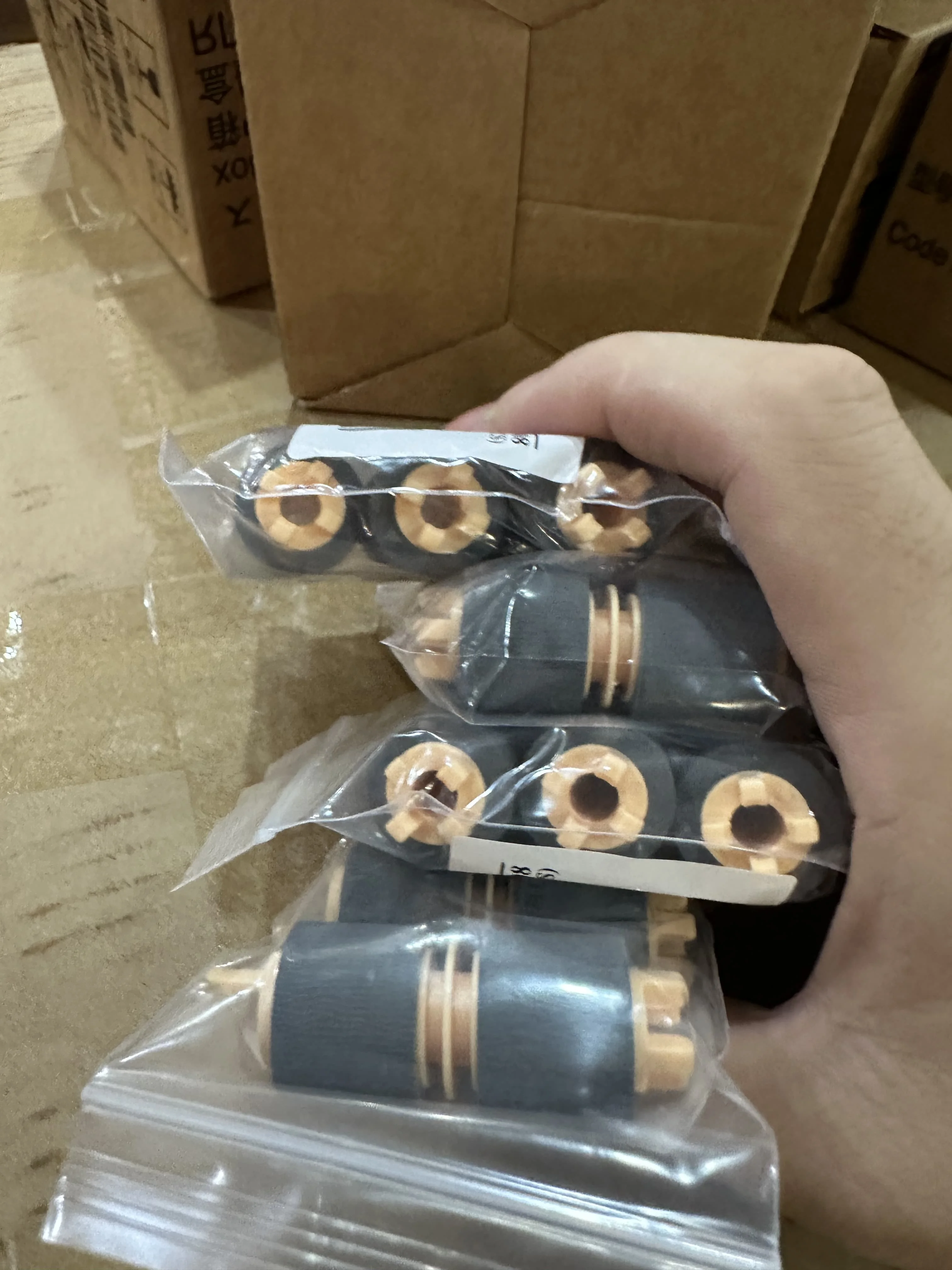 

36X Paper Feed Roller for Xerox WorkCentre 5335 7525 7535 7775 5325 7655 7665 7675 7755 7765 5330 7425 7428 7435 7530 7545 7556