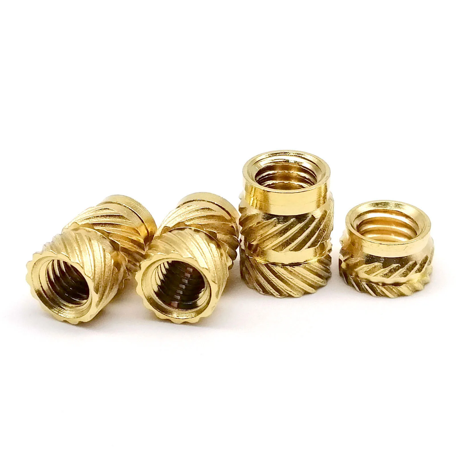 M1 M1,2 M1,4 M1,6 M1,7 M2 M2,5 M3 M4 M5 M6 Hot Melt Wärme Spritzguss 3D Druck Messing Kupfer Einbettungseinsatz Mutter Rändelgewinde – Detail 4