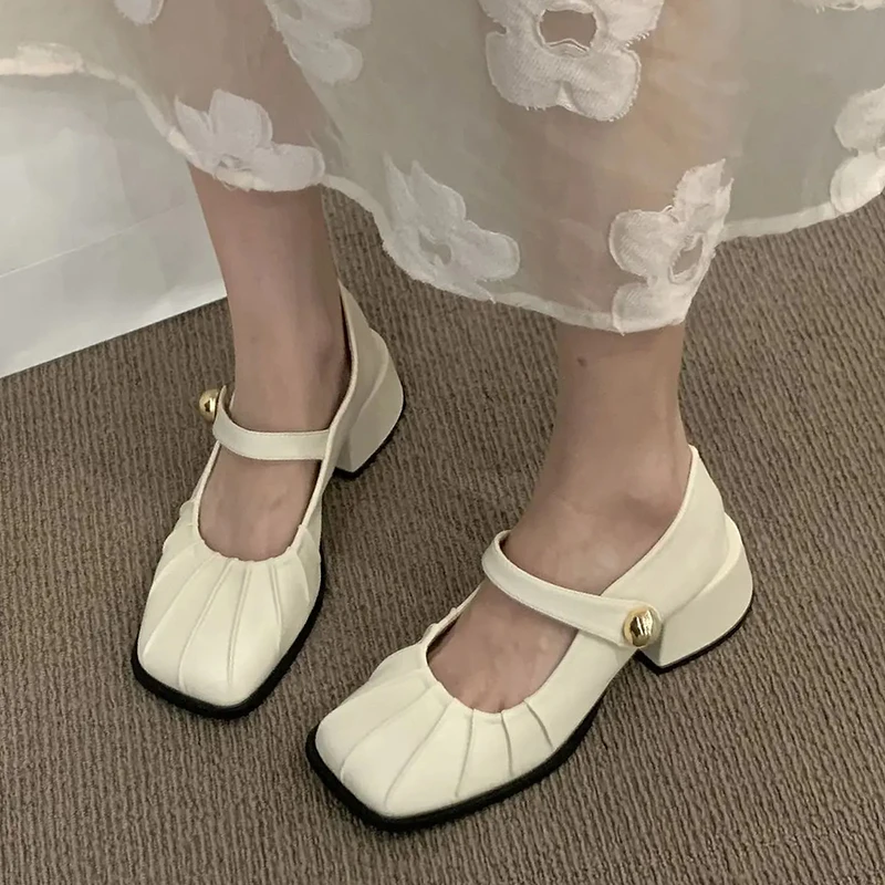 French Square Head Mary Jane Shoes Women Mid Heel Single Shoes 2024 New Retro Elegant One Line Buckle party pumps Women Shoes