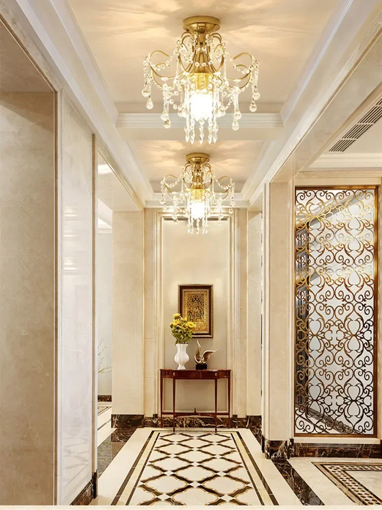 Corridor lights, porch lights, creative balcony lights, ceiling lamps, crystal lamps, and simple entry hall lights.