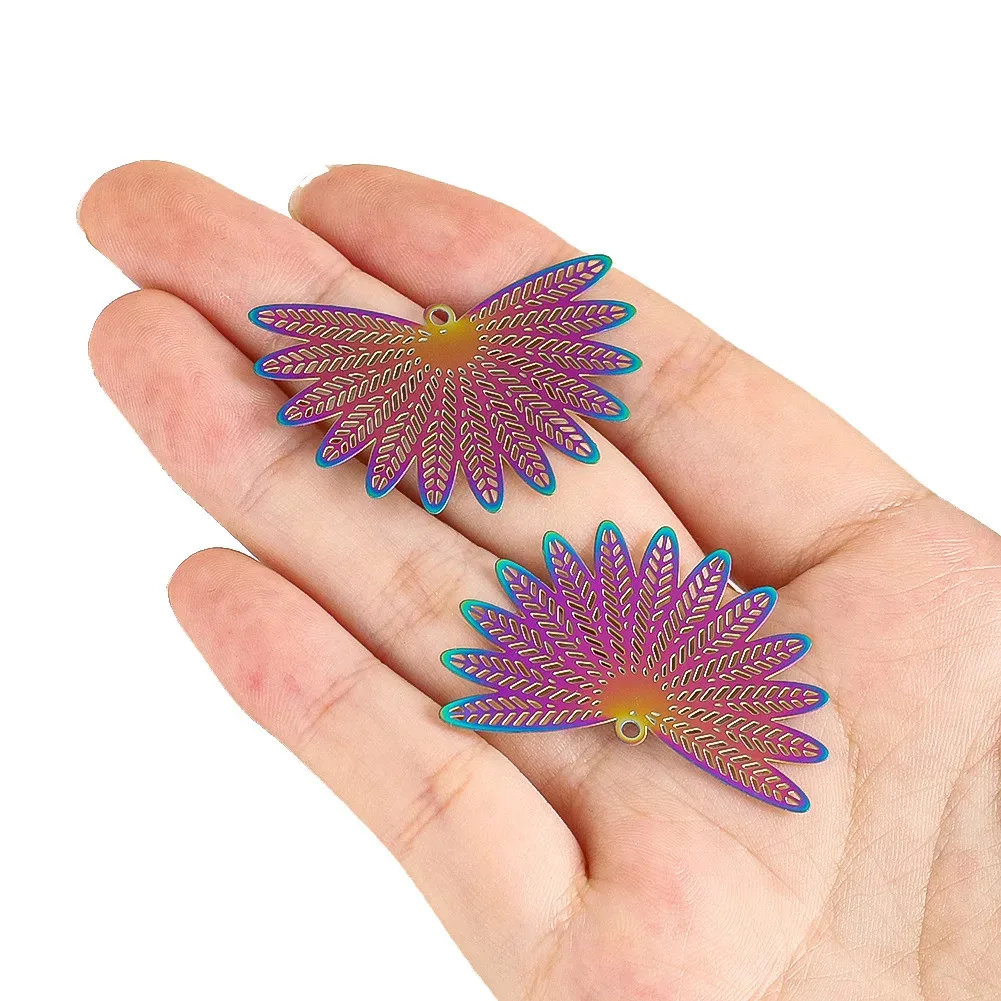 2PCS Peacock's Tail Shape Pendant Colourful Openwork Design Steel Plate for DIY Wind Chime Window Wall Surface Hanging Ornament