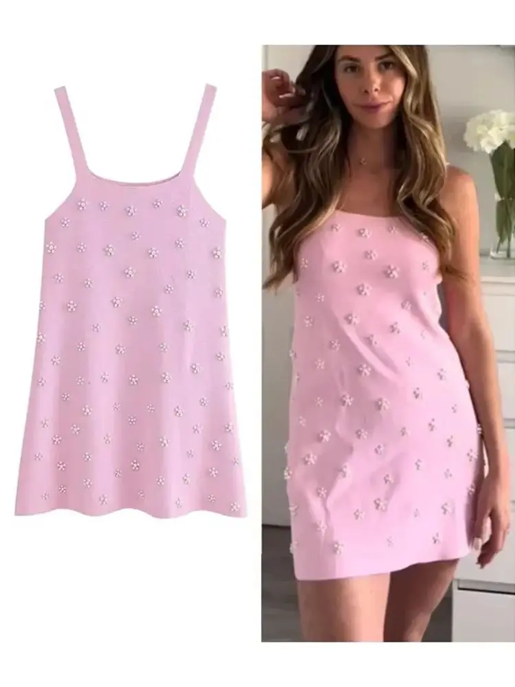 فستان نسائي قصير محبوك مزين باللؤلؤ الحلو موضة كورية للحفلات المسائية Y2K رقبة مربعة بدون أكمام فستان نسائي قصير