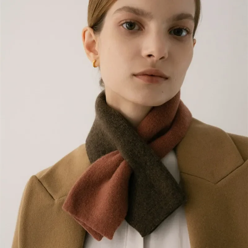 

Women's Autumn and Winter Wool Color Blocked Cross Small Scarf with Cashmere Texture Knitted Warm and Versatile Small Scarf