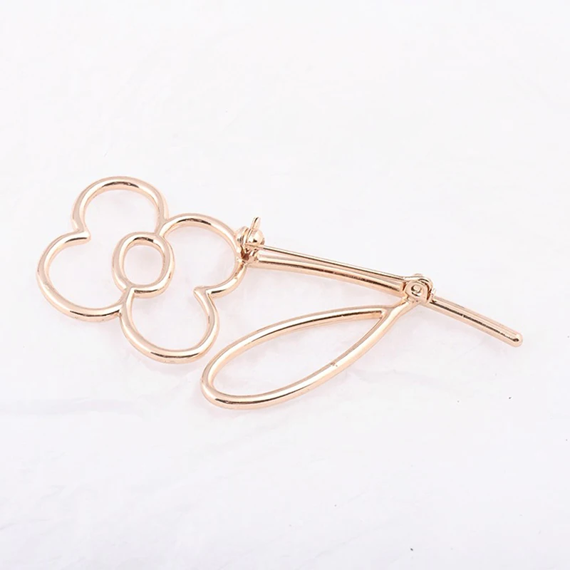 1 pc New And Fashionable Alloy Brooch Simple Trend Wisp Flower Pins Clothing Accessories Accessories