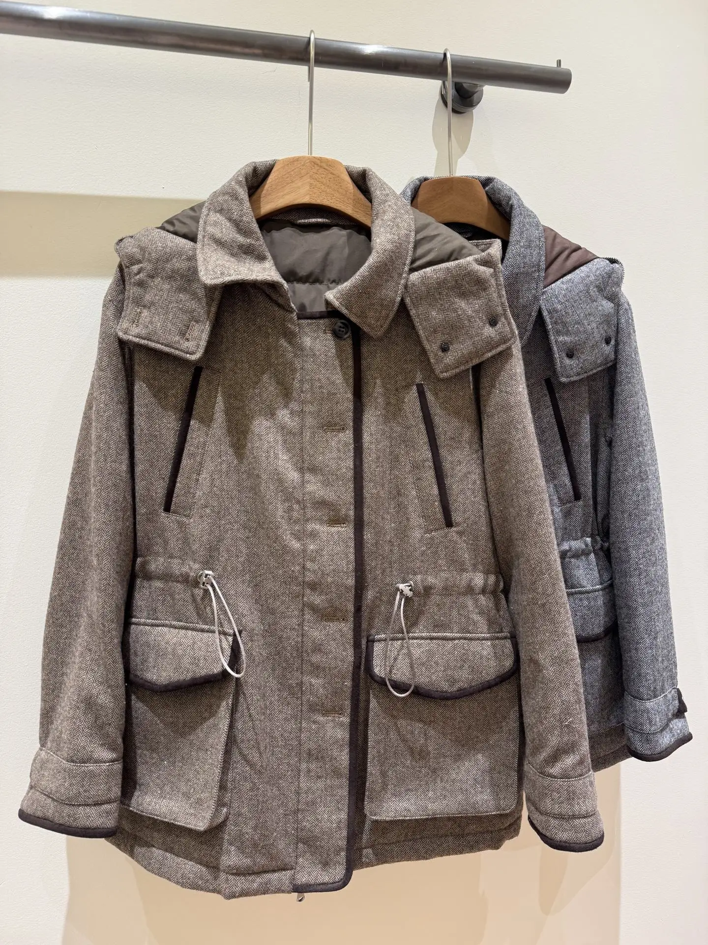 New High-Quality Goose Down Jacket (Fall/Winter 2026) Sizes: S, M, L | Colors: Brown, Gray