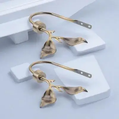 2Pcs Leaf Shaped Window Curtain Holdbacks Metal Wall Mounted Tieback Hooks Brass Curtain Holders for Drapes Home