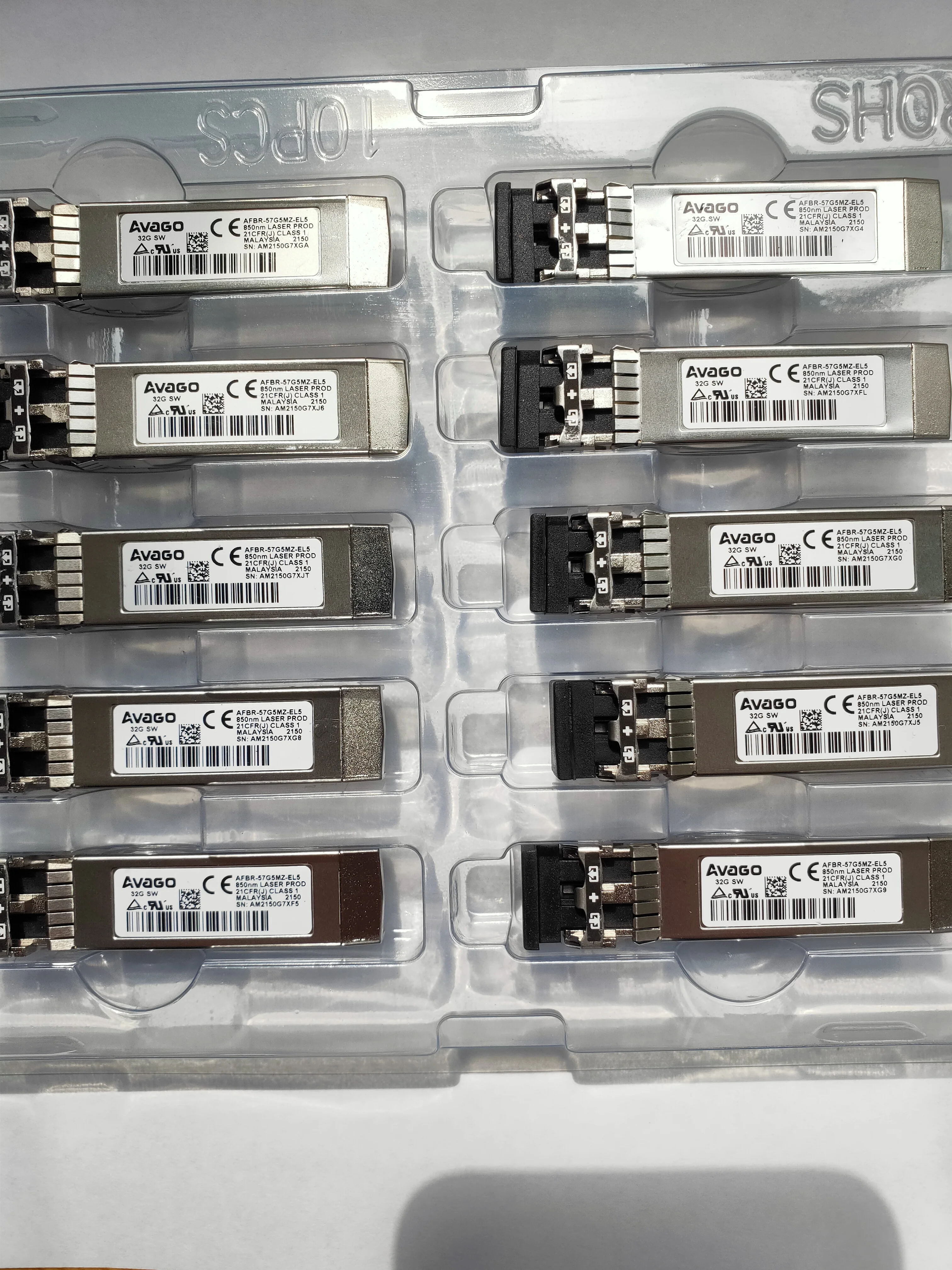 1 قطعة Avago 32 جرام SFP AFBR-57G5MZ-EL5/850NM 32 جيجابايت قناة الألياف المتعددة المزدوج وحدة إرسال واستقبال الألياف/avago 32 جرام sfp + الألياف التبديل