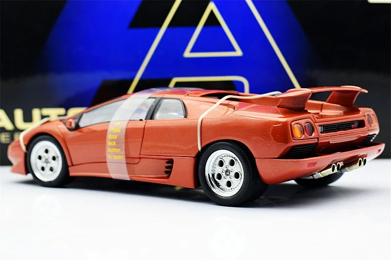 Autoart 1:18 Diablo VT Alloy Fully Open Simulation Limited Edition Alloy Metal Static Car Model Toy Gift