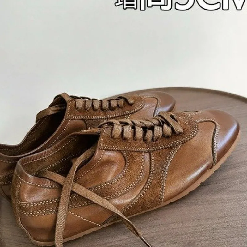 Retro Women's 2025 Spring and Summer New Lace-up Forrest Gump Shoes Flat Athleisure Board Shoes
