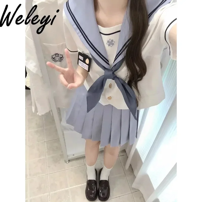 日本のニーズネイビーブルーのステッチユニフォーム、デンタルズプレッピースタイル、セーラー制服、半袖シャツ、jkスーツ