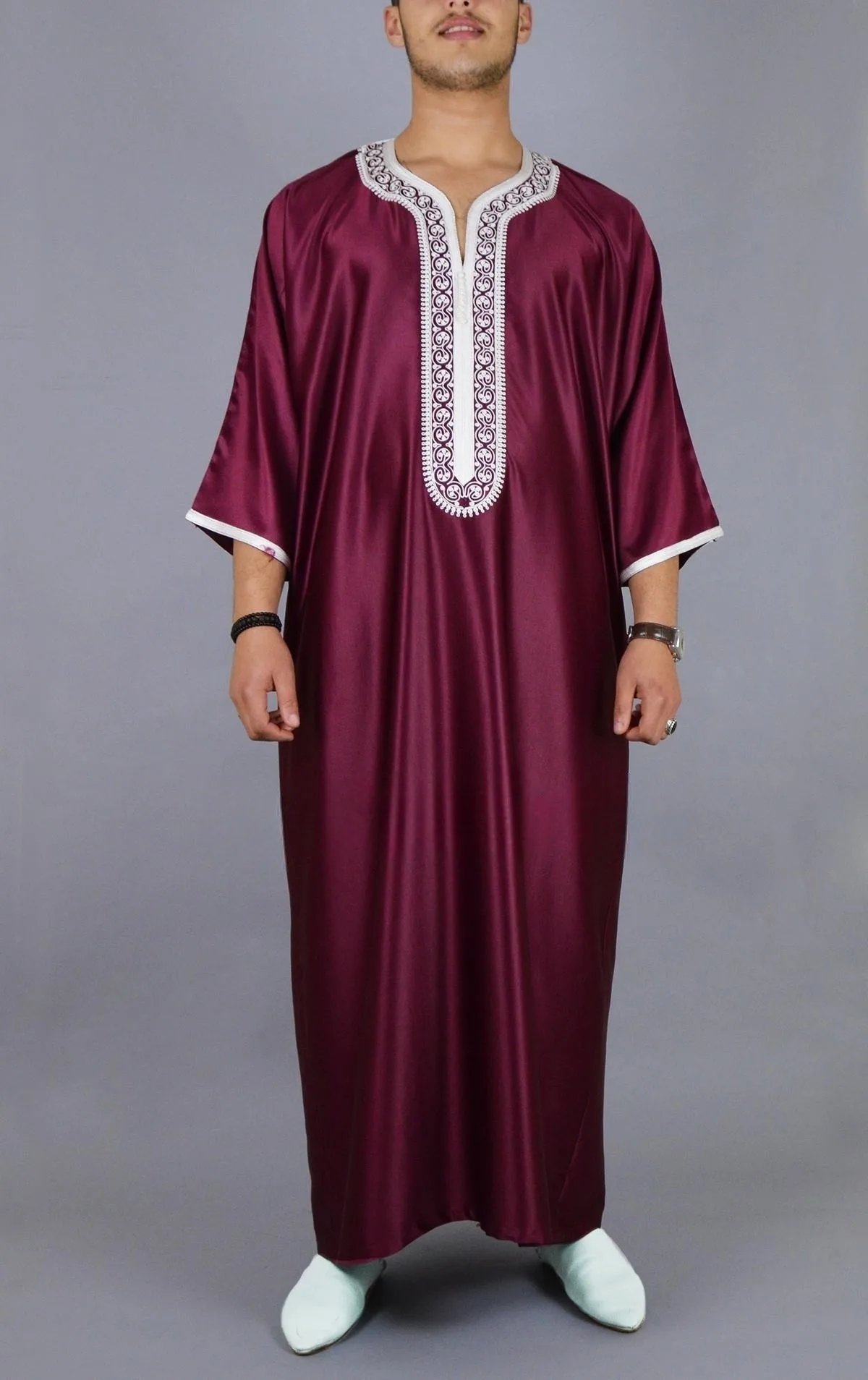 Muslim Men Robe Embroidered Loose Luxury Long Skirt Ramadan Prayer Kaftan Pakistan Attire Thobe Gentleman Traditional Dress