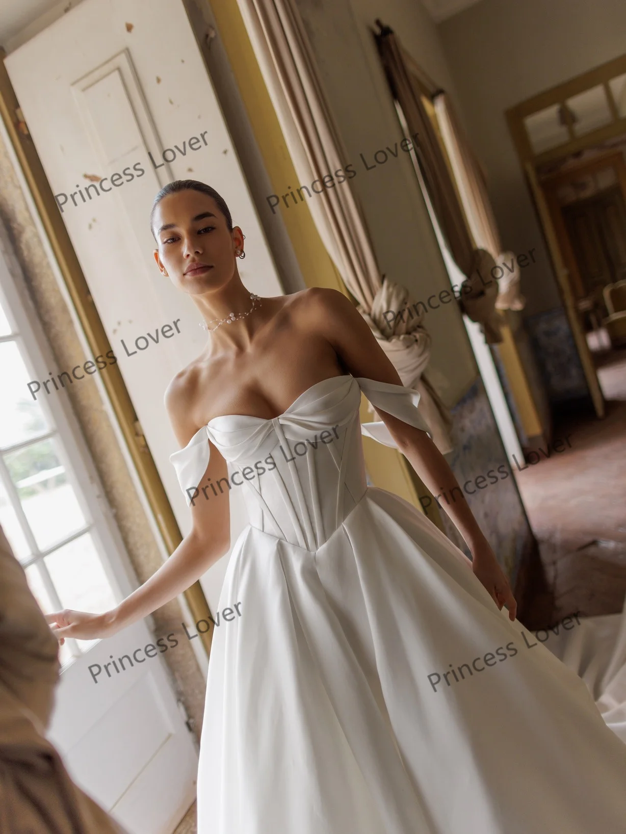 Sweet Heart Satin Wedding Dresses Bustier Corset Sweep Train Bridal Gowns Plus Size Vintage Luxury robe de mariée Customized