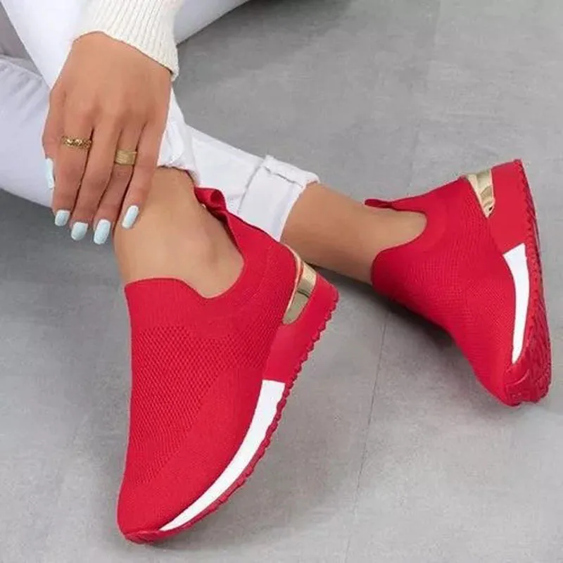 Herbst Frauen Plattform Turnschuhe Atmungsaktivem Mesh Casual Schuhe Sport Laufschuhe Frauen Gestrickte Faulenzer Plus Größe 35-43 WSH4524