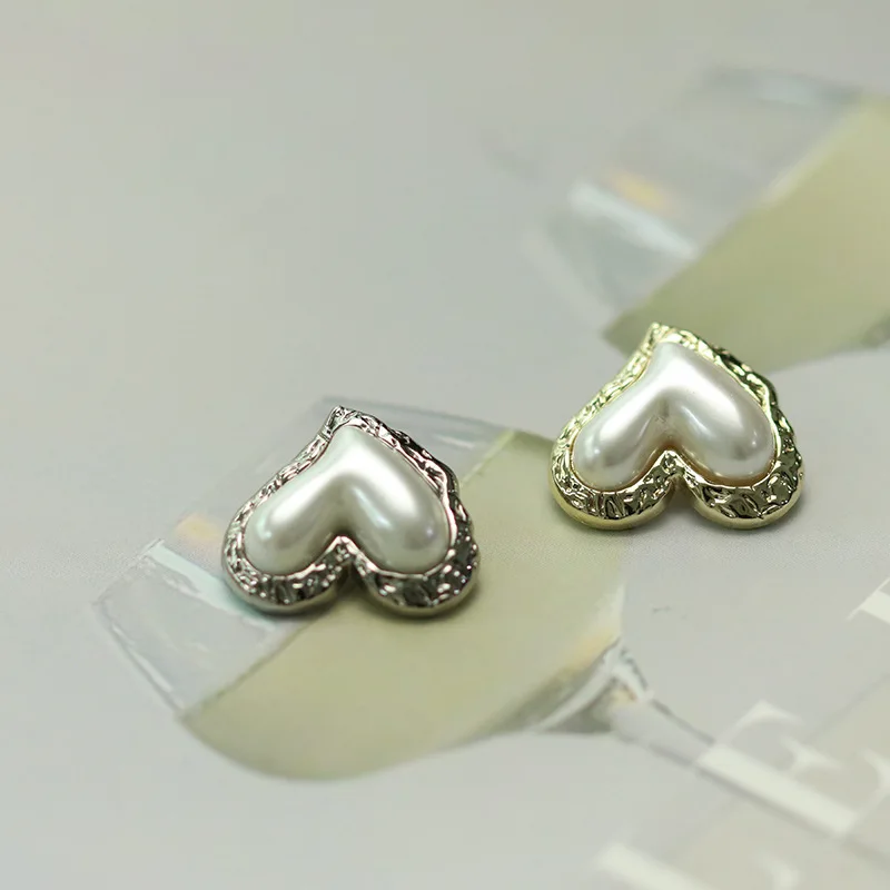 

Pearl Love Button Metal Button Small Fragrance French Style Jacket Western Ornament Button Women Sewing Accessories 4pcs/lot new