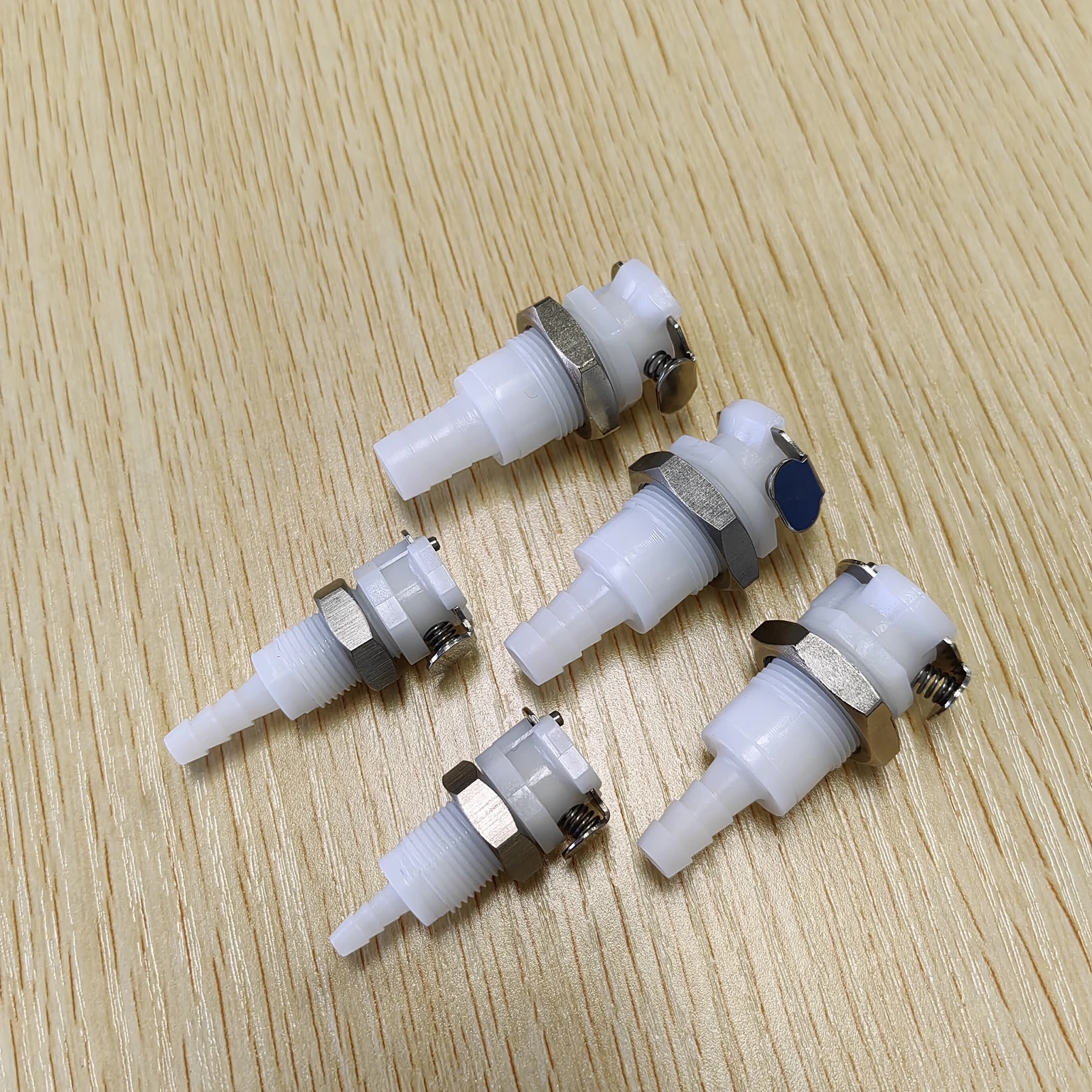 موصل قابس سريع من البلاستيك CPC ، صمام تصريف ، موصل أنثى مقطوع ، ملولب من خلال الطرف الأنثوي للوحة ، MT3163 #3