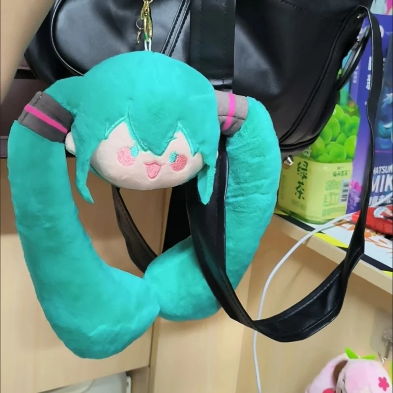 New Hatsune Miku Cartoon Cute  Doll Pendant High Color Value Creative Exquisite Hand Doll Student Backpack Hanging Ornaments view 4