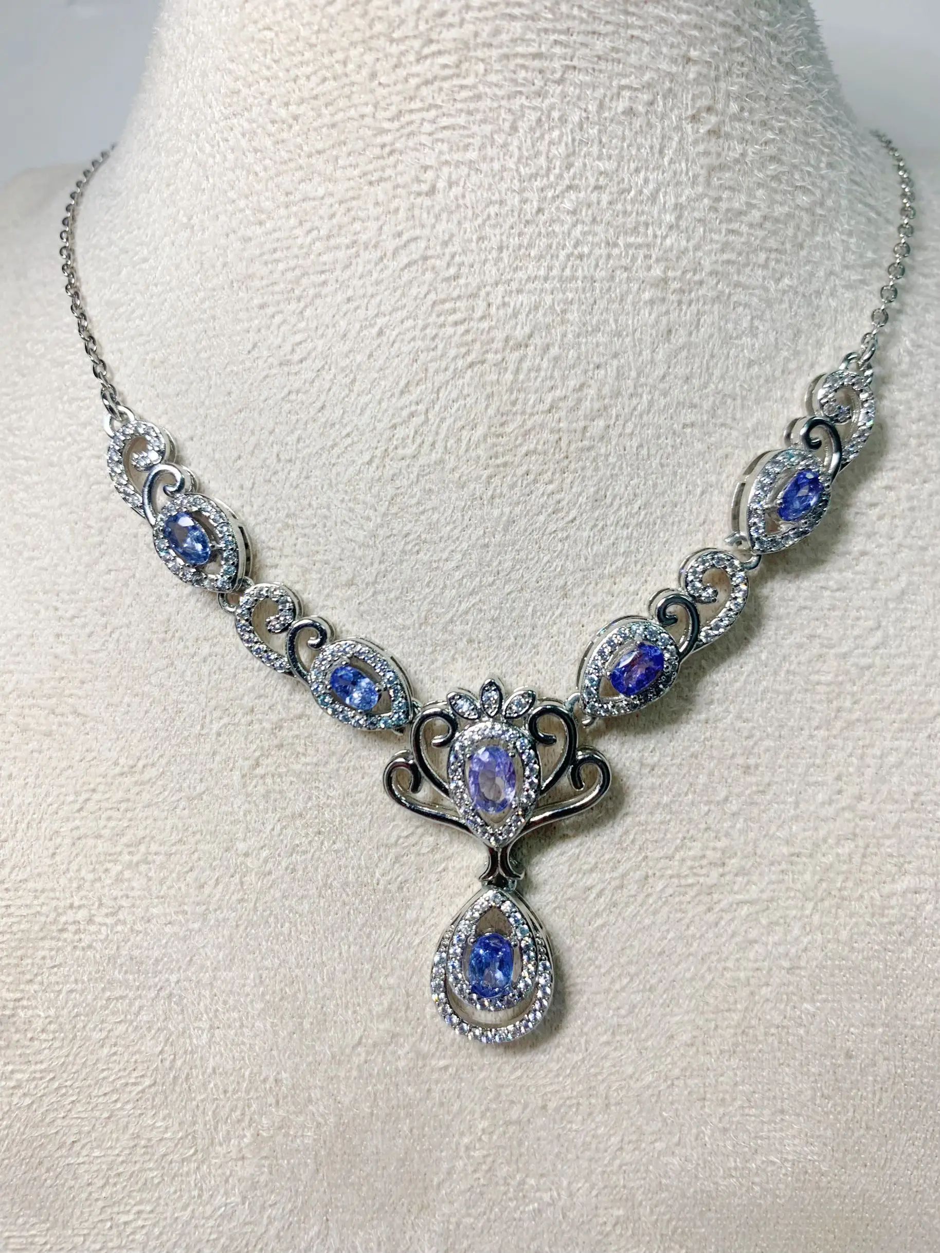 ZECAA Tanzanite Jewelry Necklace Pendant For Woman With Natural Tanzanite Gemstone 4*6mm S925 Silver Tanzanite Necklace Pendant