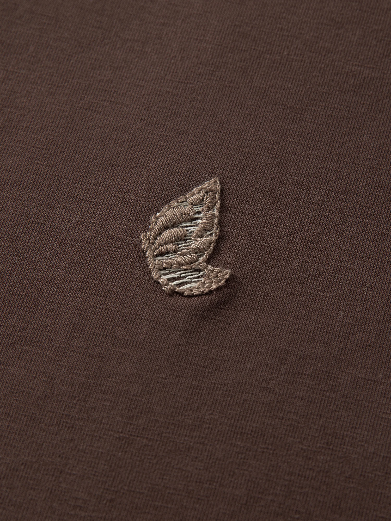 DUSHU Damen-T-Shirt mit Rundhalsausschnitt, kurzärmelig, Blumenstickerei, Taille, schmale Passform, lässig, Pflanzenmuster, Kaffeebraun, Baumwolle, Alltagstops – Detail 10