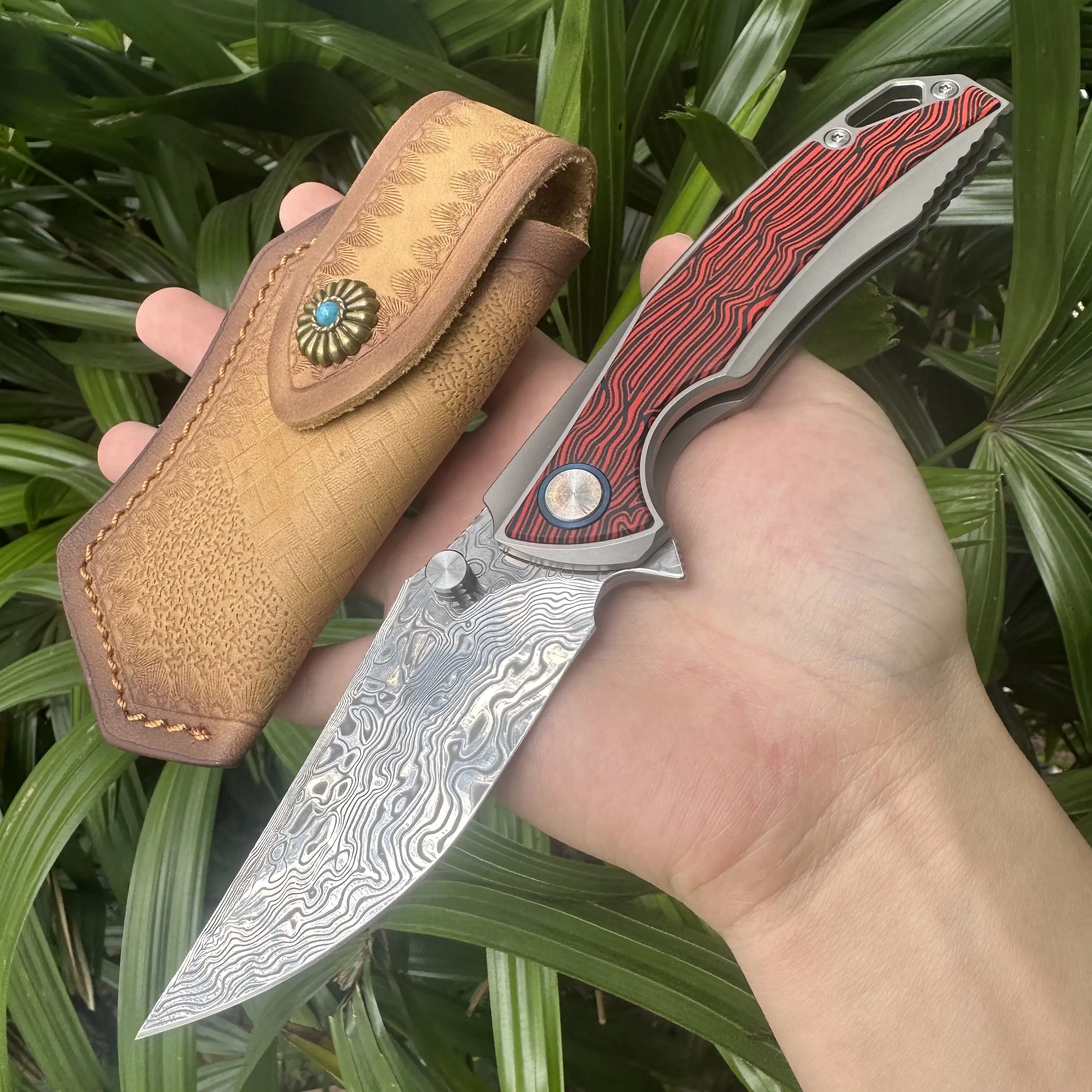 Titannium Topwell Handmade Artisan Handmade Folder Knife Damascus Powder Steel Blade Titannium Handle First layer Leather Sheath