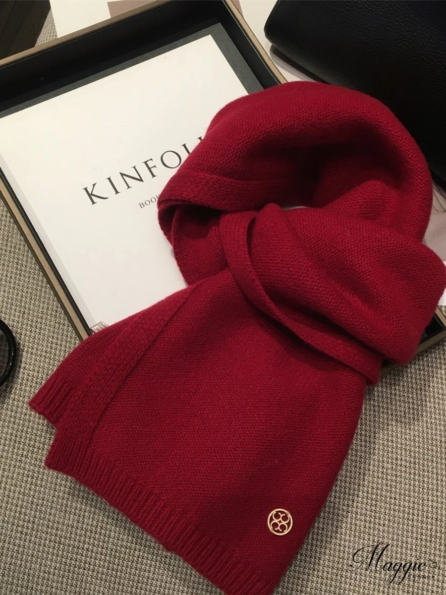 Echarpe-longue-en-pure-laine-pour-femme-nouvelle-collection-hiver-echarpe-chaude-d'exterieur-design-avec-logo-metallique-style-coreen-accessoire-de-mode