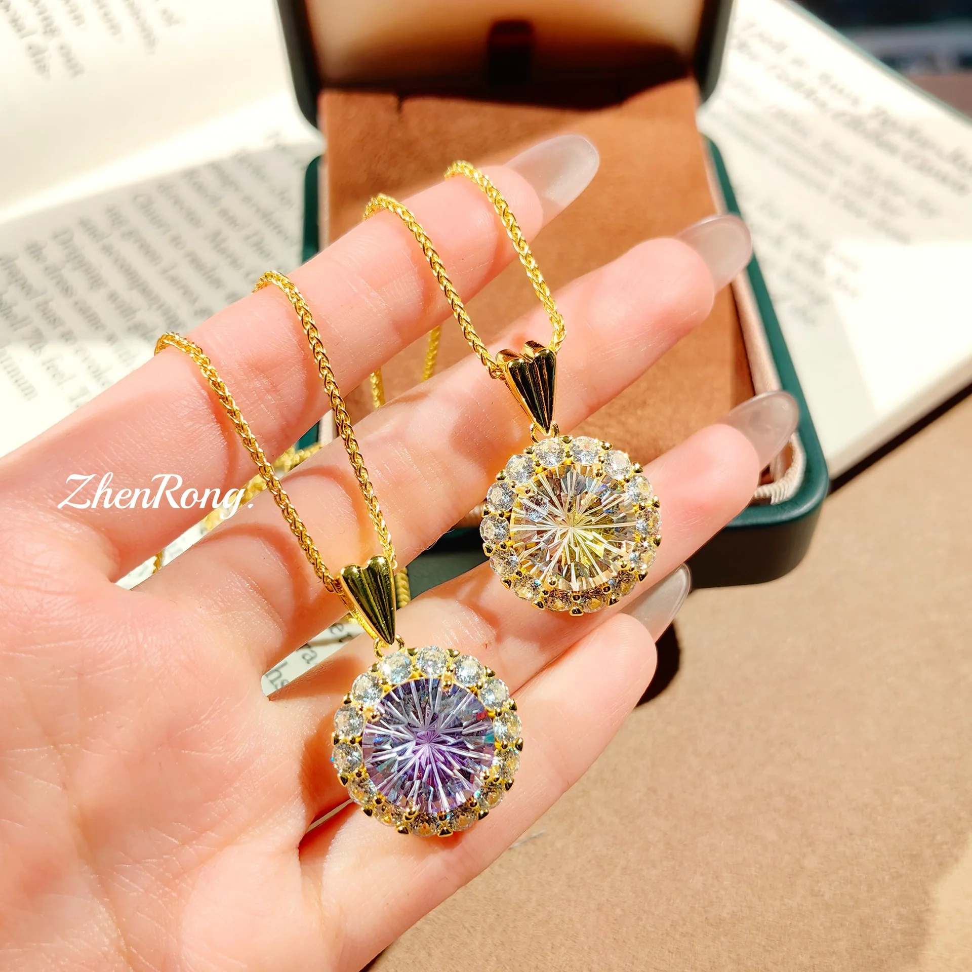 Gold plated large carat zircon purple necklace inlaid with colorful Jewelry necklace for ladies' banquet