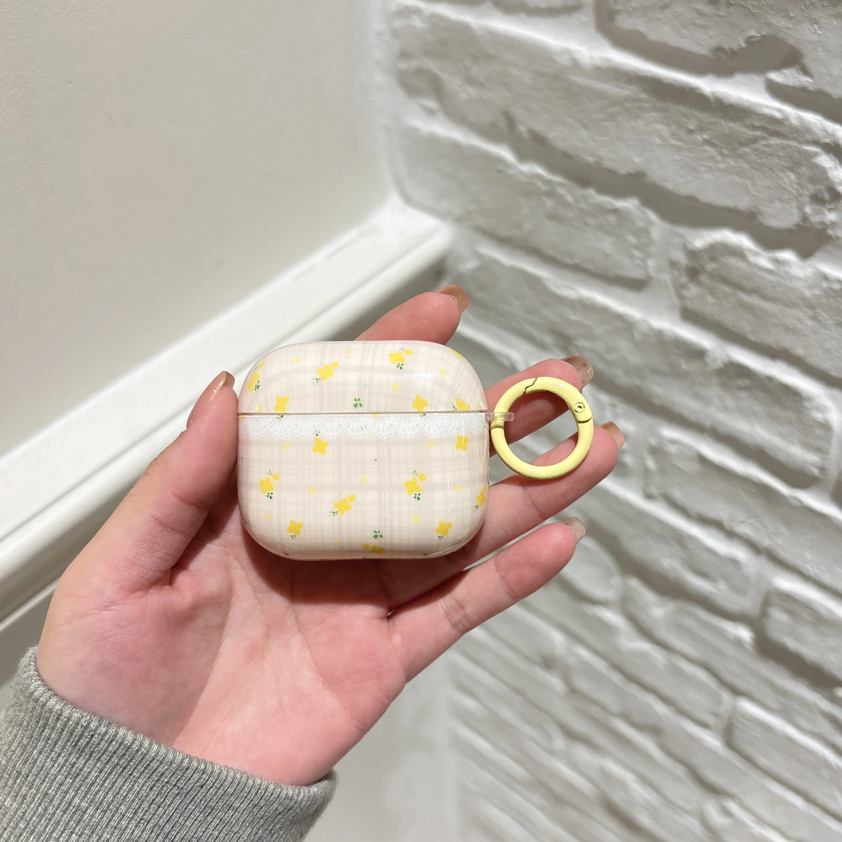 Beautiful Unique Yellow Small Floral Lace Check Pattern Protective Earphone Case Suitable for AirPods Pro3 Pro2 1 2 3 4 Pro