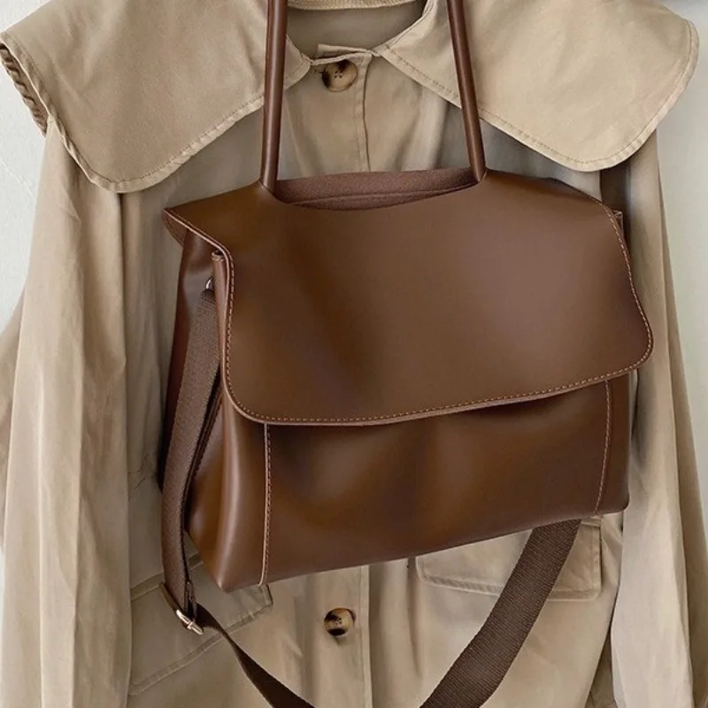 

Senior sense of large-capacity bag 2025 spring new net red retro briefcase female single shoulder diagonal cross-body large bags