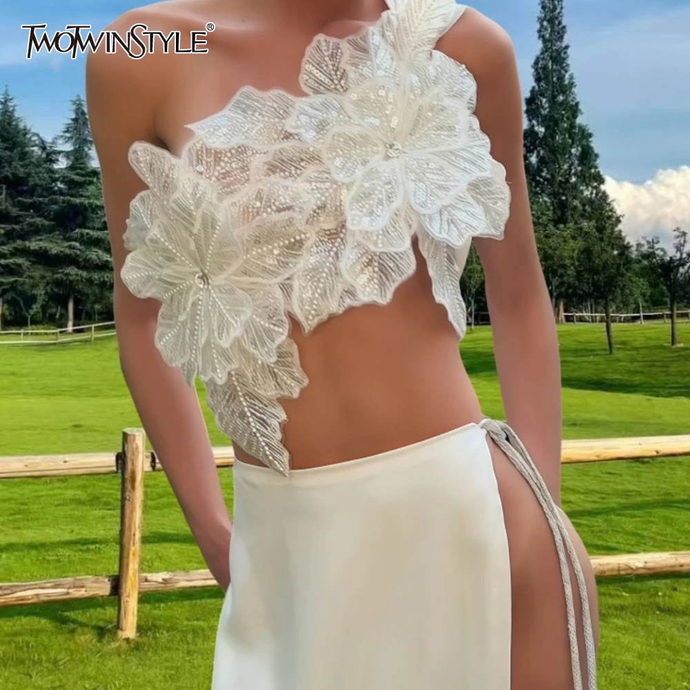 

TWOTWINSTYLE однотонный комплект из двух предметов для женщин, топ без рукавов с косым воротником, высокая талия, темпераментная юбка на шнуровке, женские комплекты