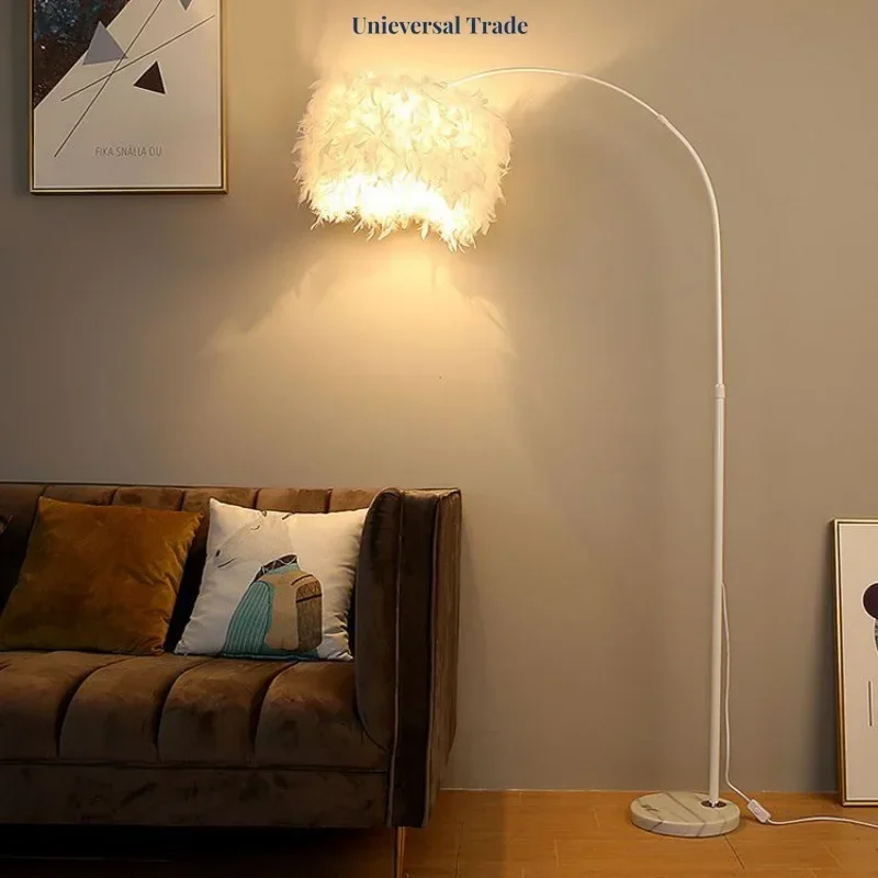 

Crystal feather white vertical floor lamp, living room, study, bedroom, bedside floor lamp