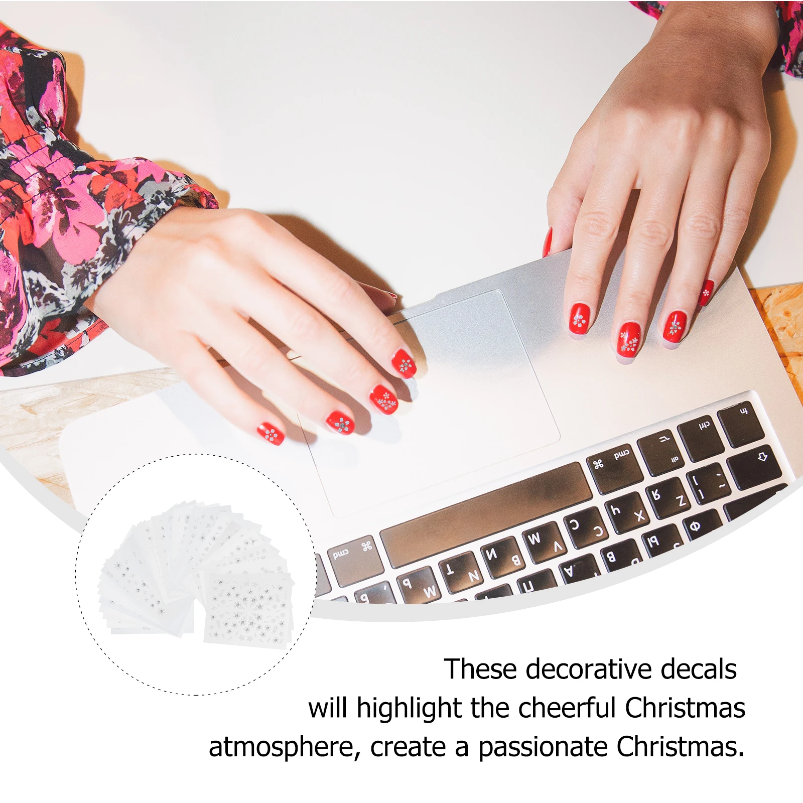 

30pcs Art Stickers Snowflake Christmas Stickers Manicure Decals Beige Adhesive Nail Decor Unique Nail Makeup Easy