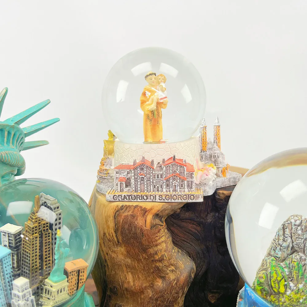 New York & Stockholm Landmark Snow Globe Set Resin Travel Souvenir Desktop Ornament