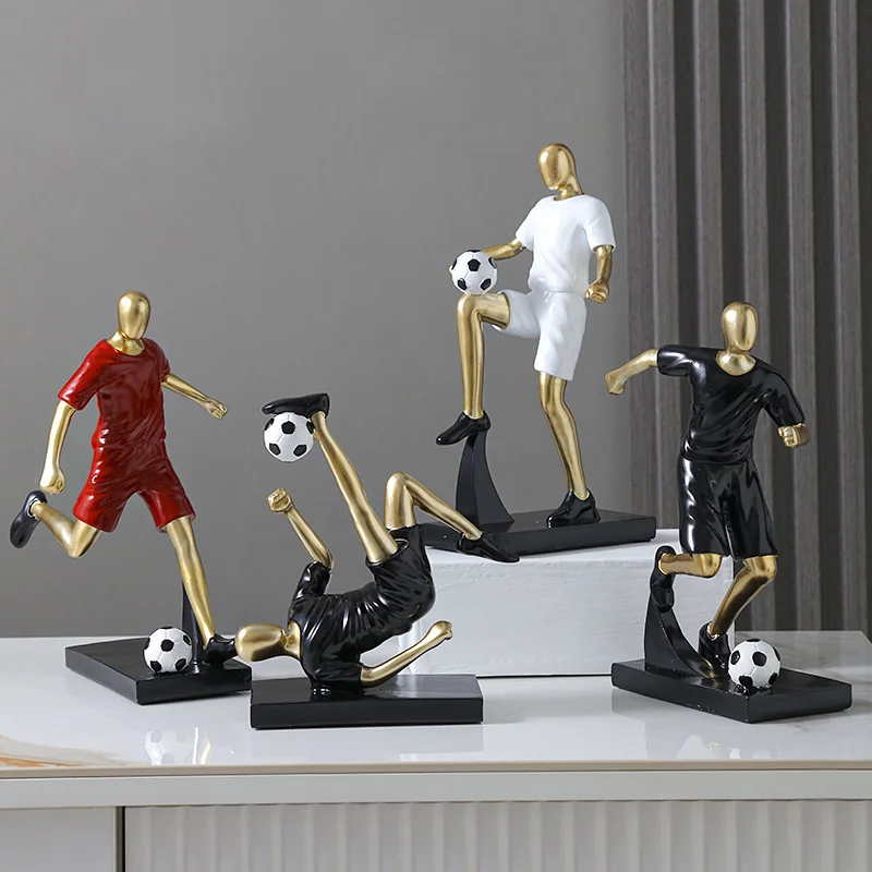 Nordic Luxury Football Exciting Action Sculpture Ornaments Creative Sports Enthusiasts Home Wine Cabinet Tabletop Decoration