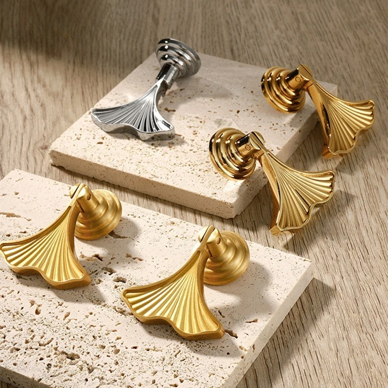Ginkgo Leaf Brass Cabinet Pull Handles Gold Drawer Knobs Decorative Hardware for Wardrobe Cupboard Door Furniture Decoration