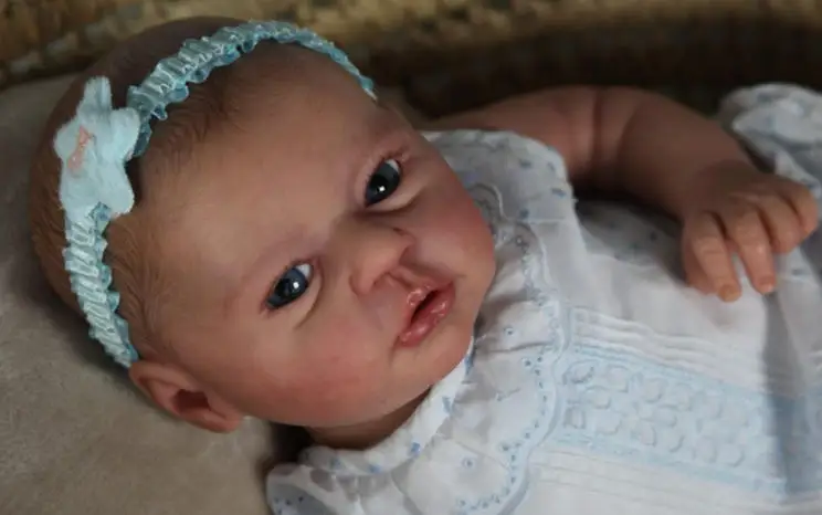 NPK 19 Inch Unfinished Unpainted Reborn Evi Doll Kit  Fresh Color DIY Doll Parts with Cloth Body and Eye