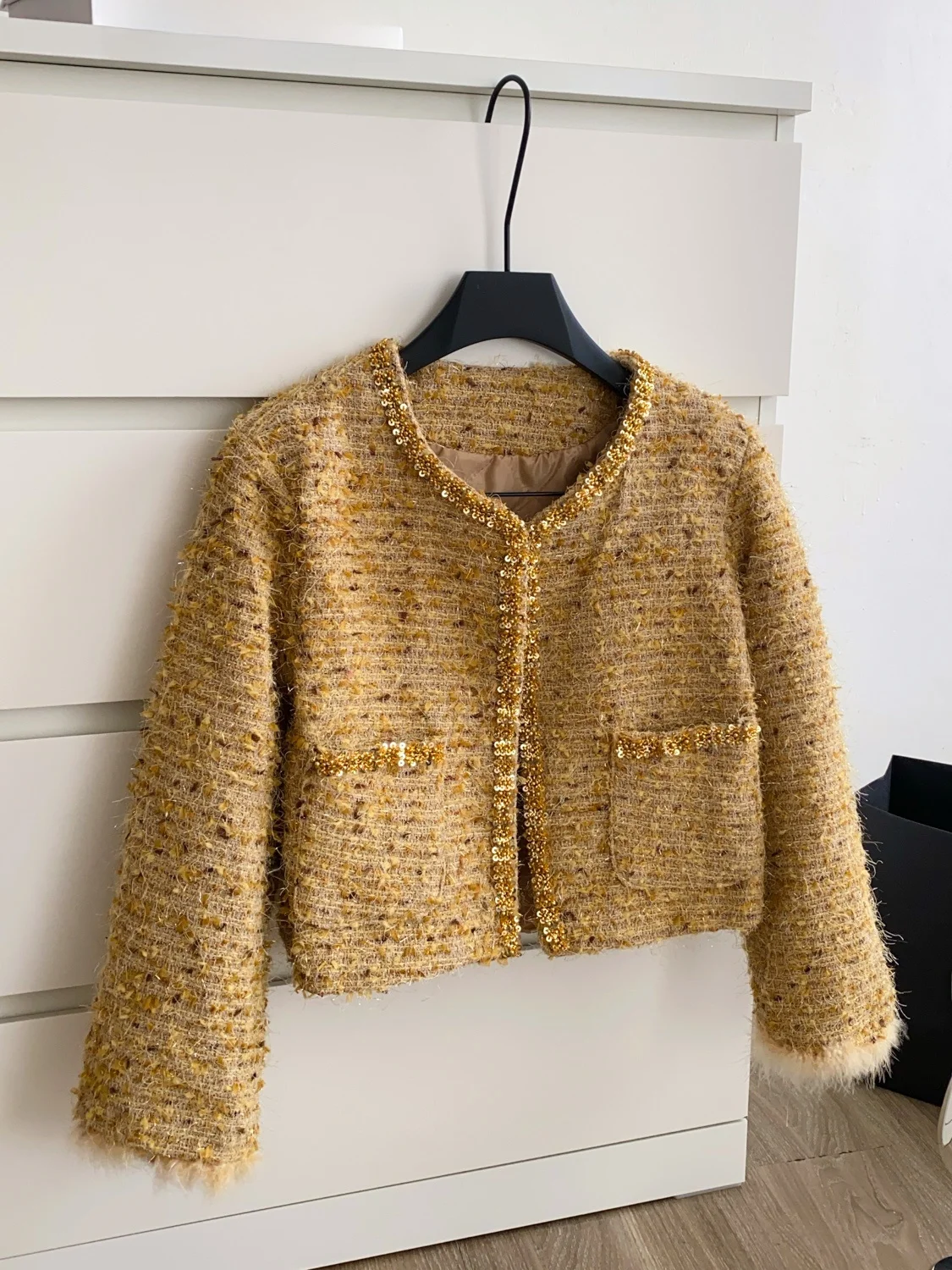 

Шикарное пальто в стиле ретро, женское твидовое пальто с блестками в стиле пэчворк, легкий роскошный свободный крой, длинная застежка на пуговицах све