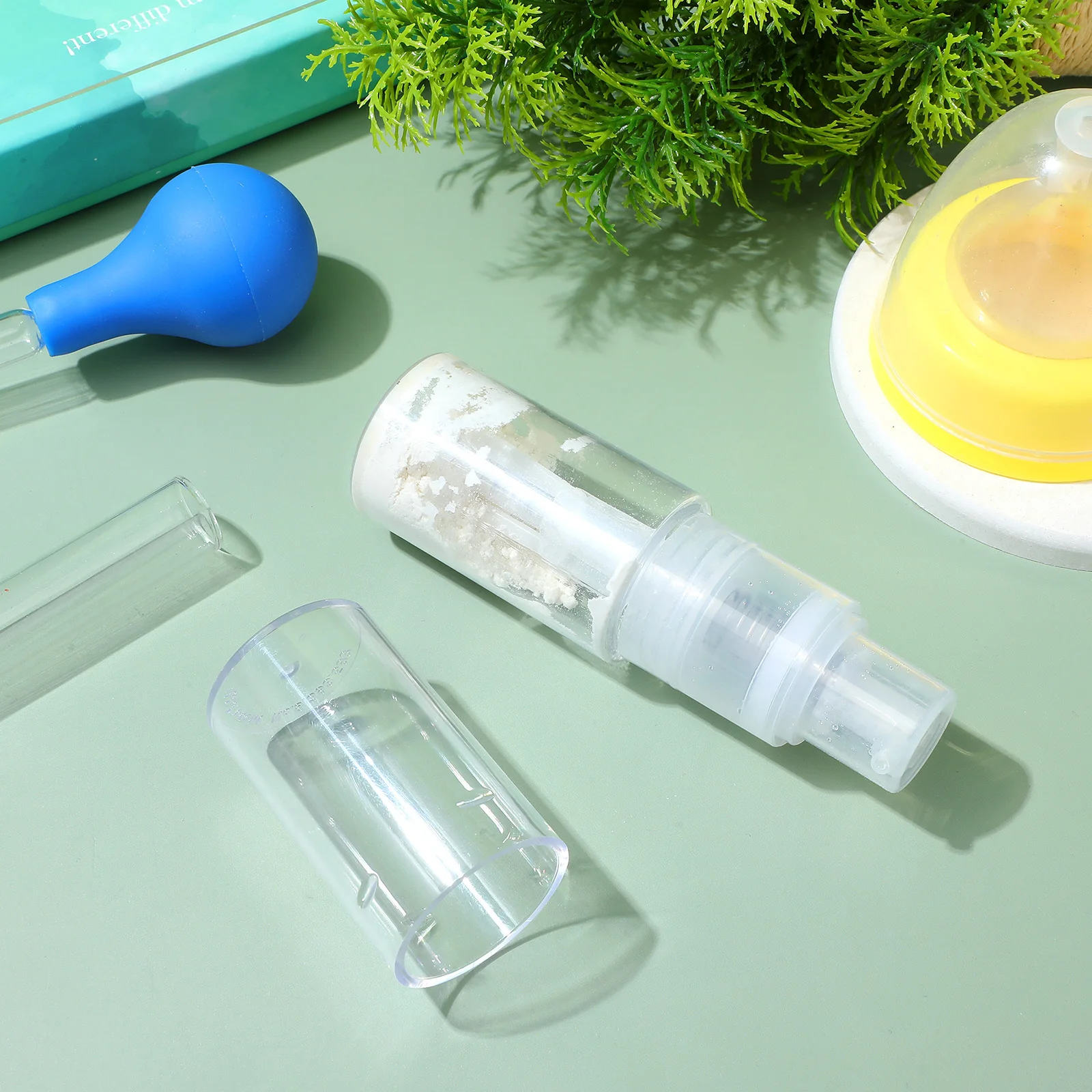 

1Pc 35ml Portable Bottle Locking Nozzle Non Leaking Travel Makeup Sub Dispenser Talcum Container Dry Loose Plastic