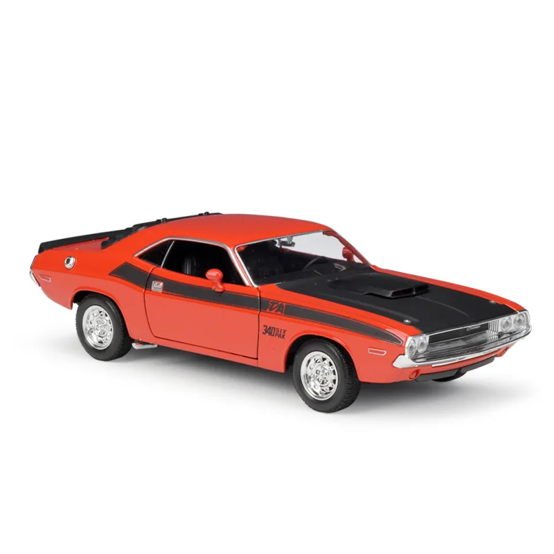 WELLY Diecast 1:24 Car 1970 DODGE Challenger T/A Model Car Alloy Classic Muscle Car Metal Toy Car For Kids Decoration Collection