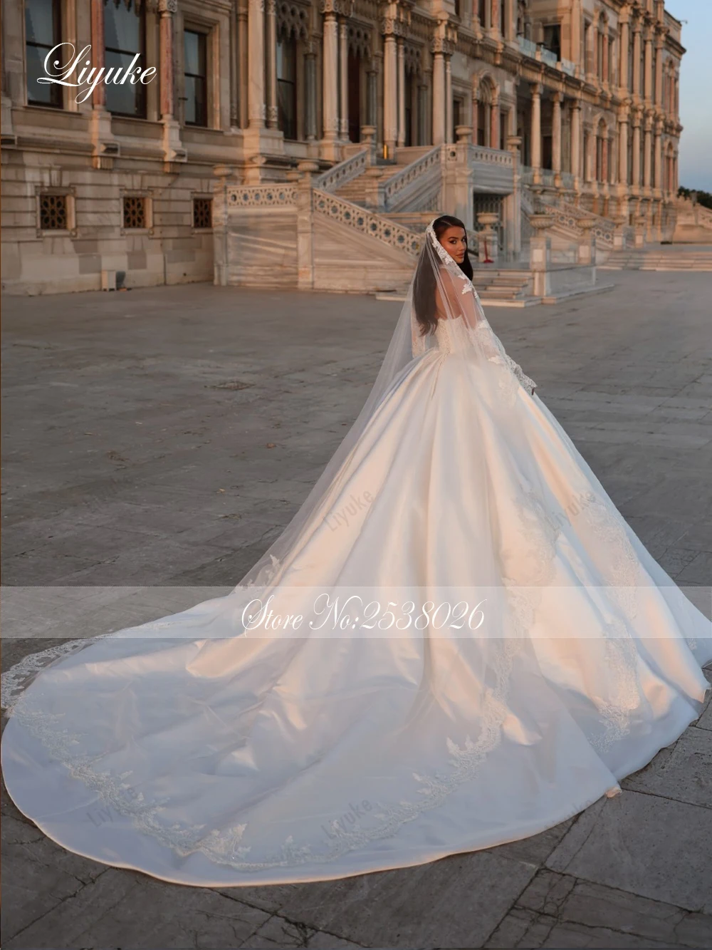Liyuke Custom Made Simple Boat Neck Ball Gown Wedding Dress Removable Sleeves Off The Shoulder Satin Bridal Gowns view 2