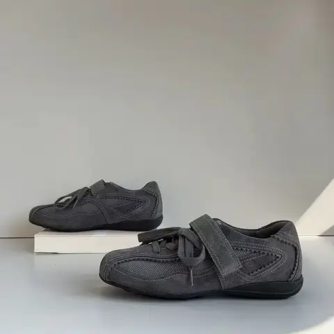 여성 Vulcanize 신발 플랫 솔 레이스 업 후크 & 루프 스니커즈 여성 레저 2025 봄 가을 레트로 발레 Zapatillas De Mujer
