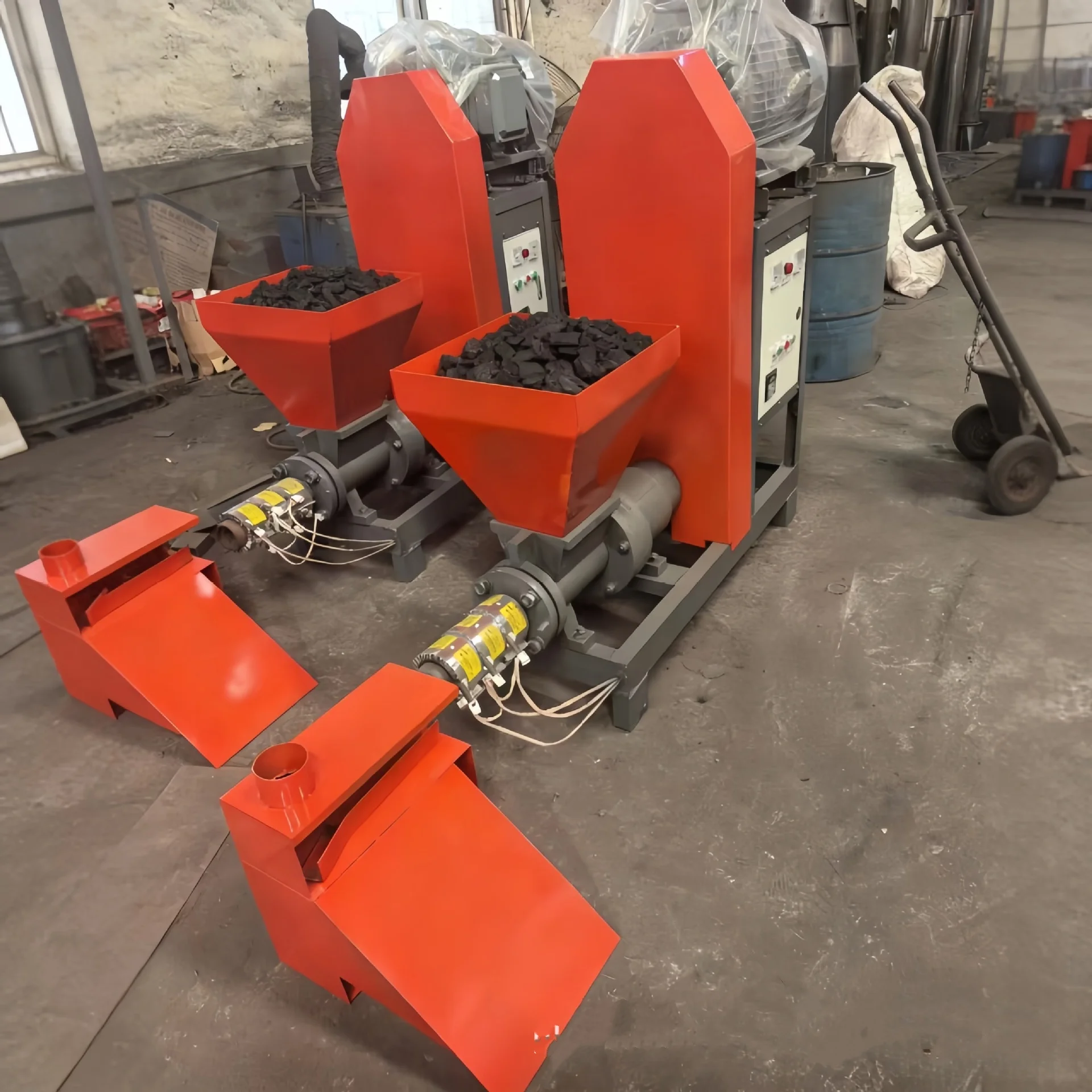 Eco-friendly Energy Saving Biomass Briquettes Making Machine Professional 22KW Charcoal Briquette Making Machine